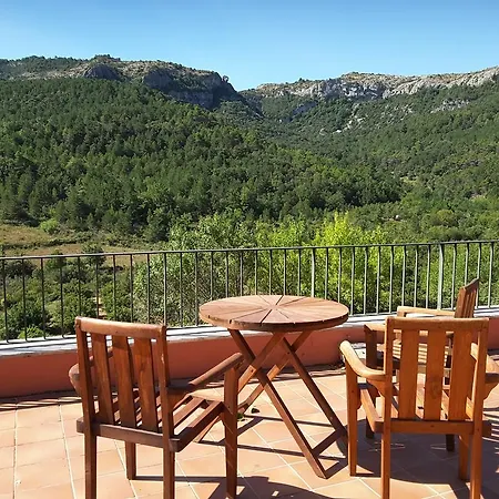 Davall Placa Bed and breakfast